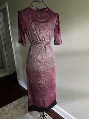 VINTAGE berry and navy geometric print midi dress with tie SABRA